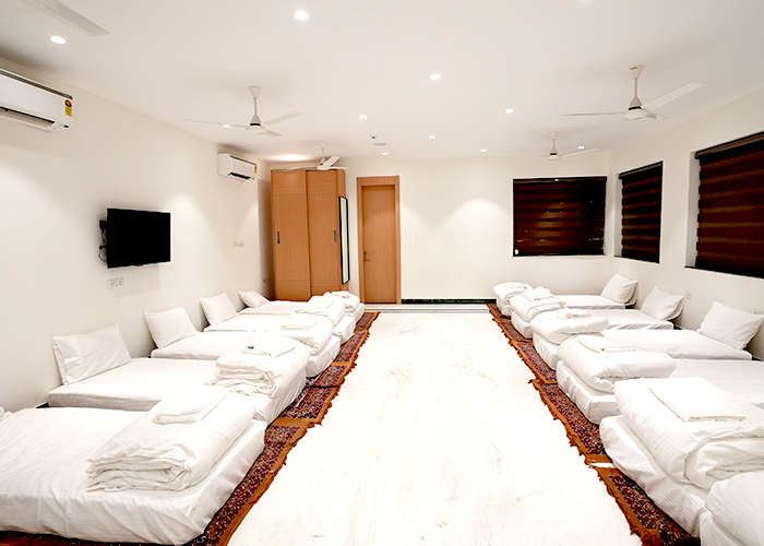 Travel-budget-friendly-and-book-Annekaa-Heights-Dormitory-Vrindavan